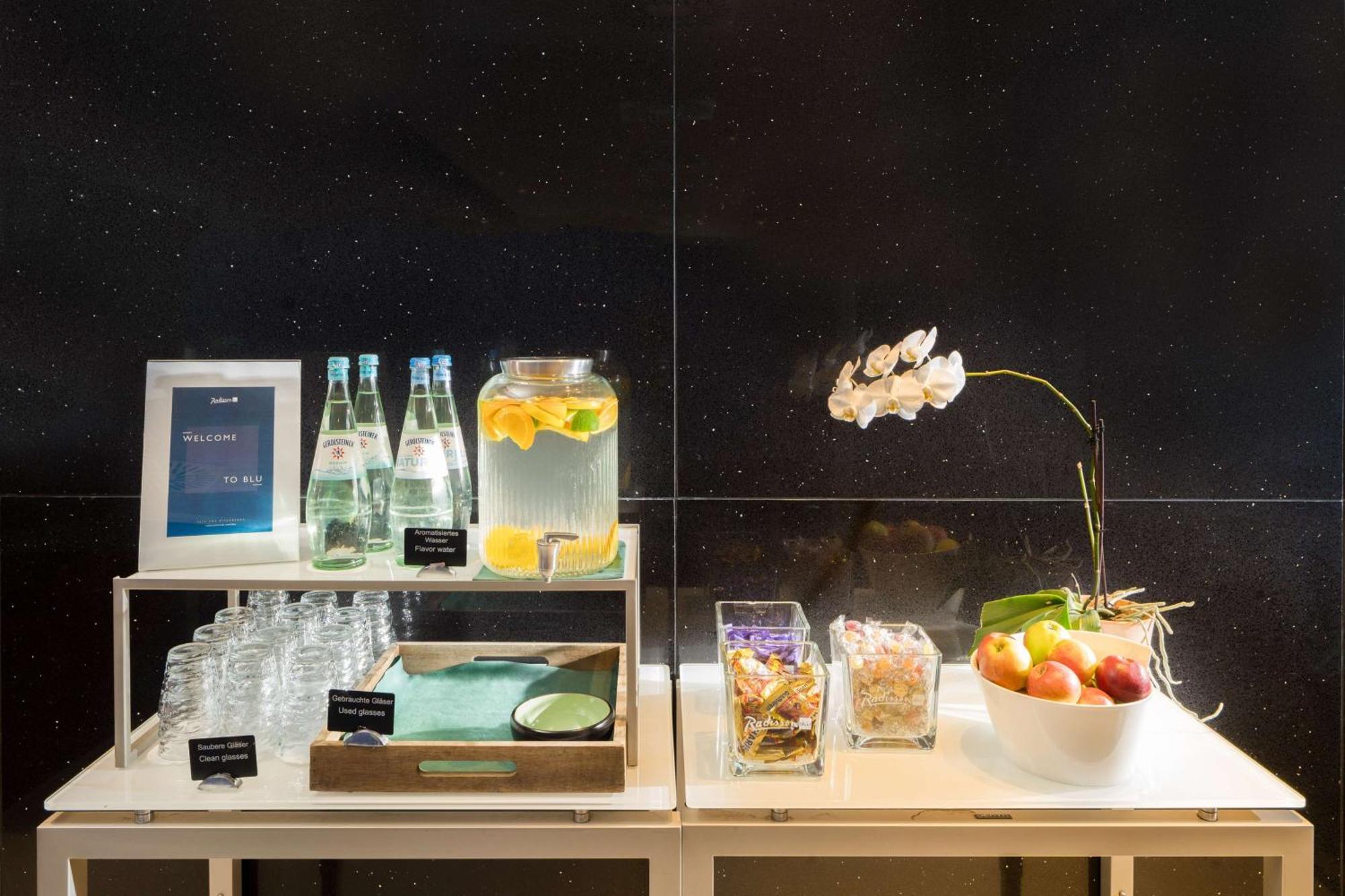 Radisson Blu Hotel, Hamburg Ngoại thất bức ảnh