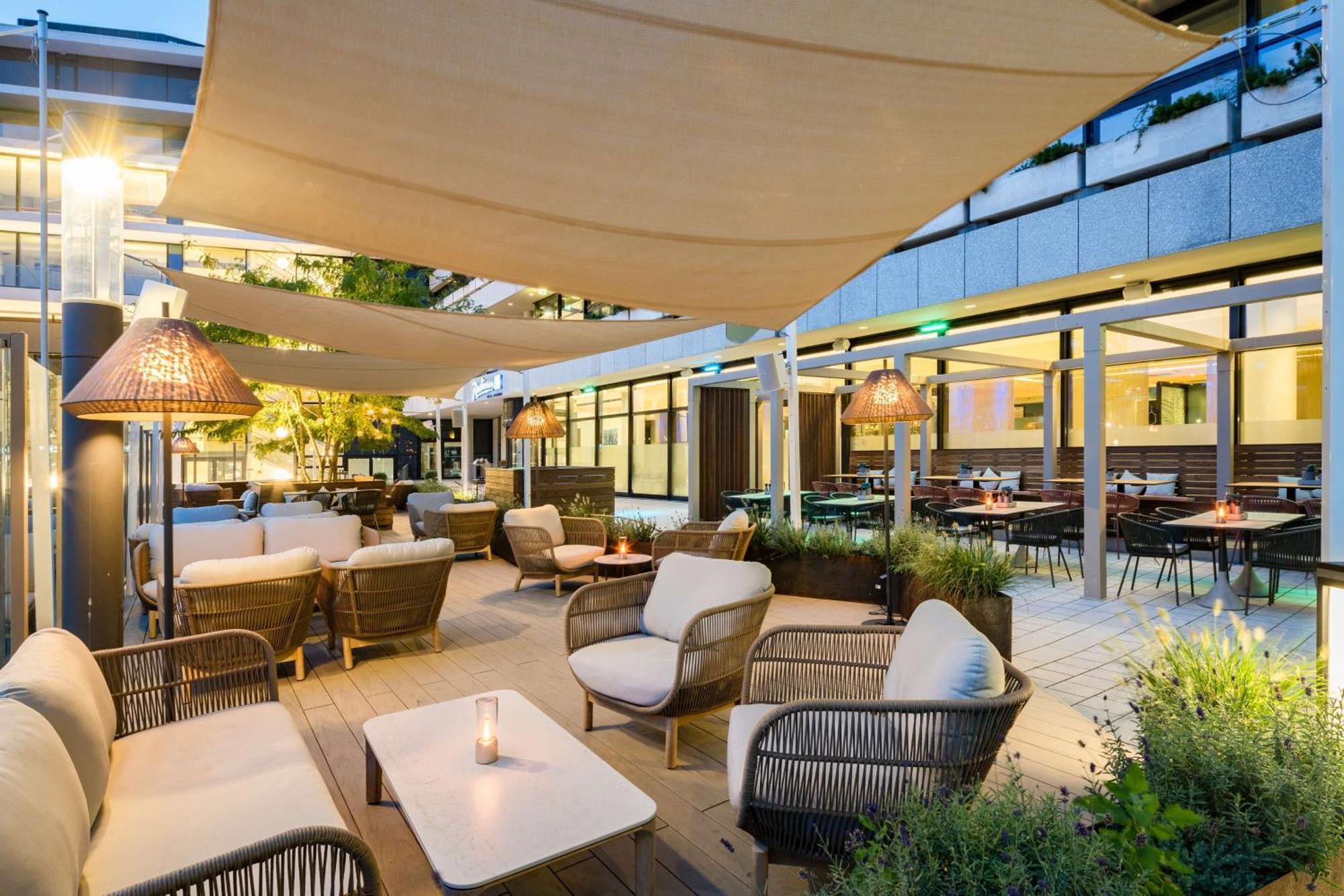 Radisson Blu Hotel, Hamburg Ngoại thất bức ảnh
