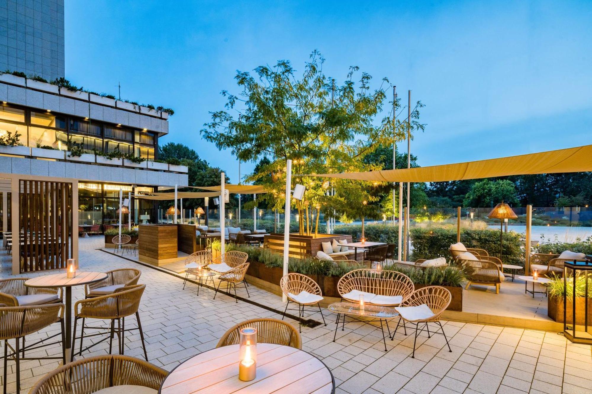 Radisson Blu Hotel, Hamburg Ngoại thất bức ảnh