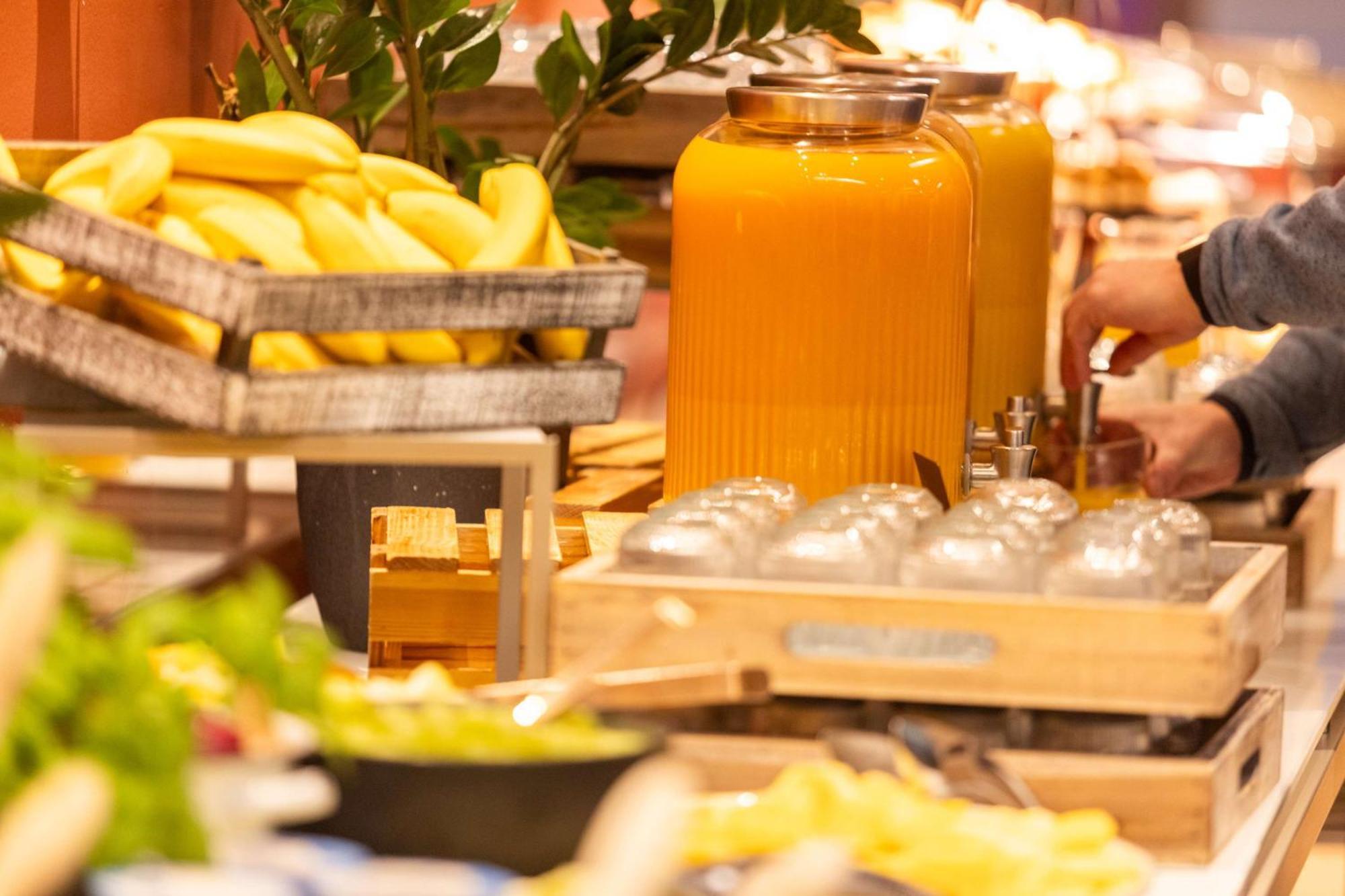 Radisson Blu Hotel, Hamburg Ngoại thất bức ảnh