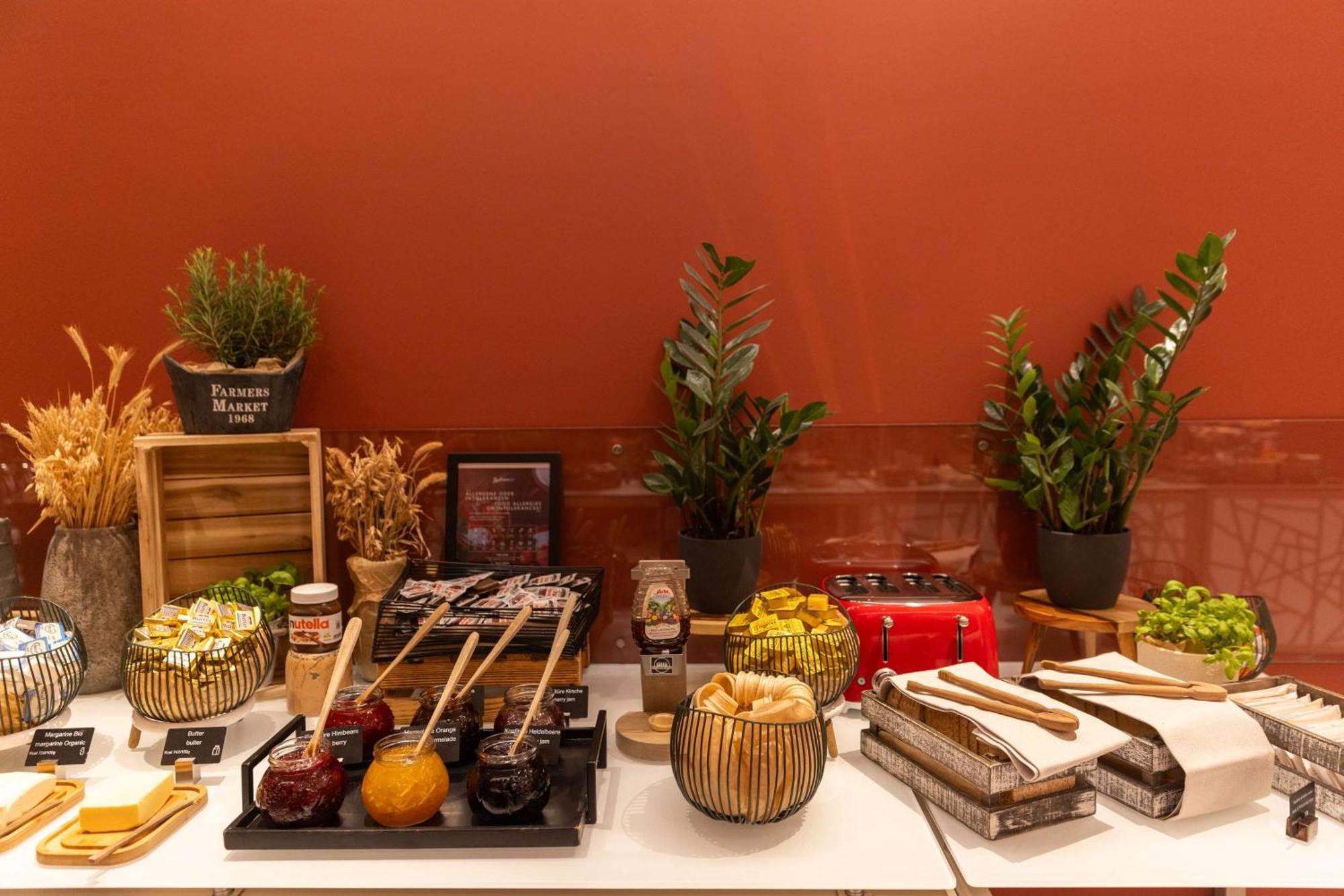 Radisson Blu Hotel, Hamburg Ngoại thất bức ảnh